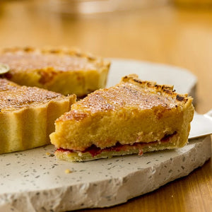 Torta Crème Brûlée com Framboesa