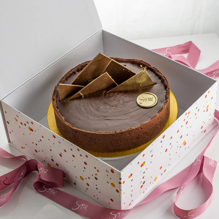 Torta de Caramelo Salgado com Ganache de Chocolate